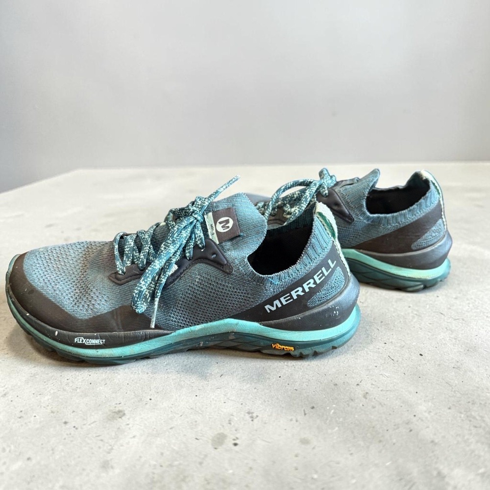 Merrell Mag-9 Womens Trail Running Shoes Teal Blue Vibram J85860 Size 8